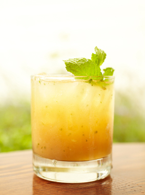recipe_c_bourbon_peach_smash