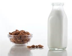 recipe miu almond-milk-final