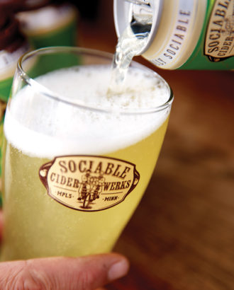 sociable-cider-werks-cider-pour-vertical-crdt-tate-carlson