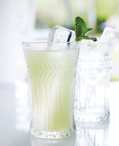 garden party cocktail
