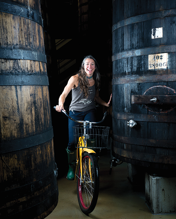 lauren-salazar-vertical-crdt-carmel-zucker