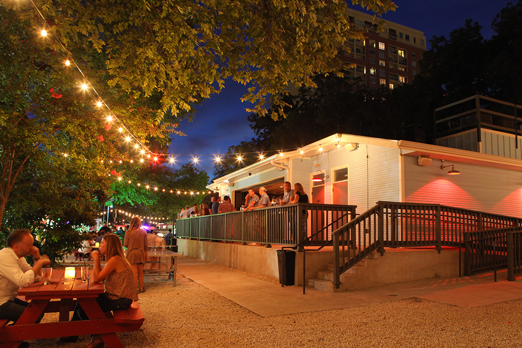where to drink in austin during sxsw 2016