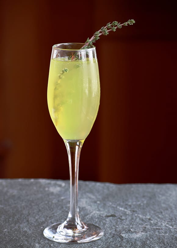 sparkling cocktail