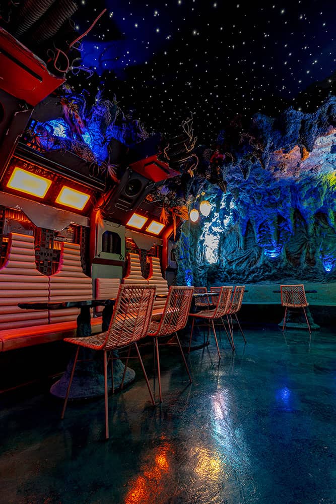 Mothership table seating