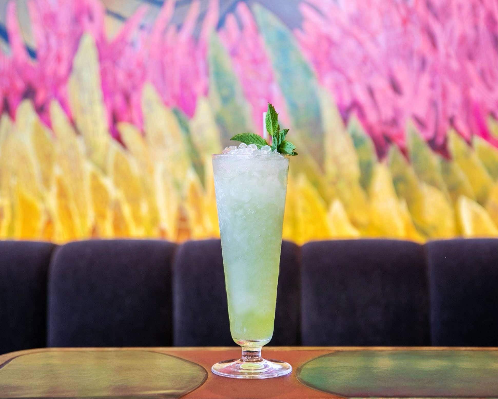 Paradisaea spicy melon split-base cocktail