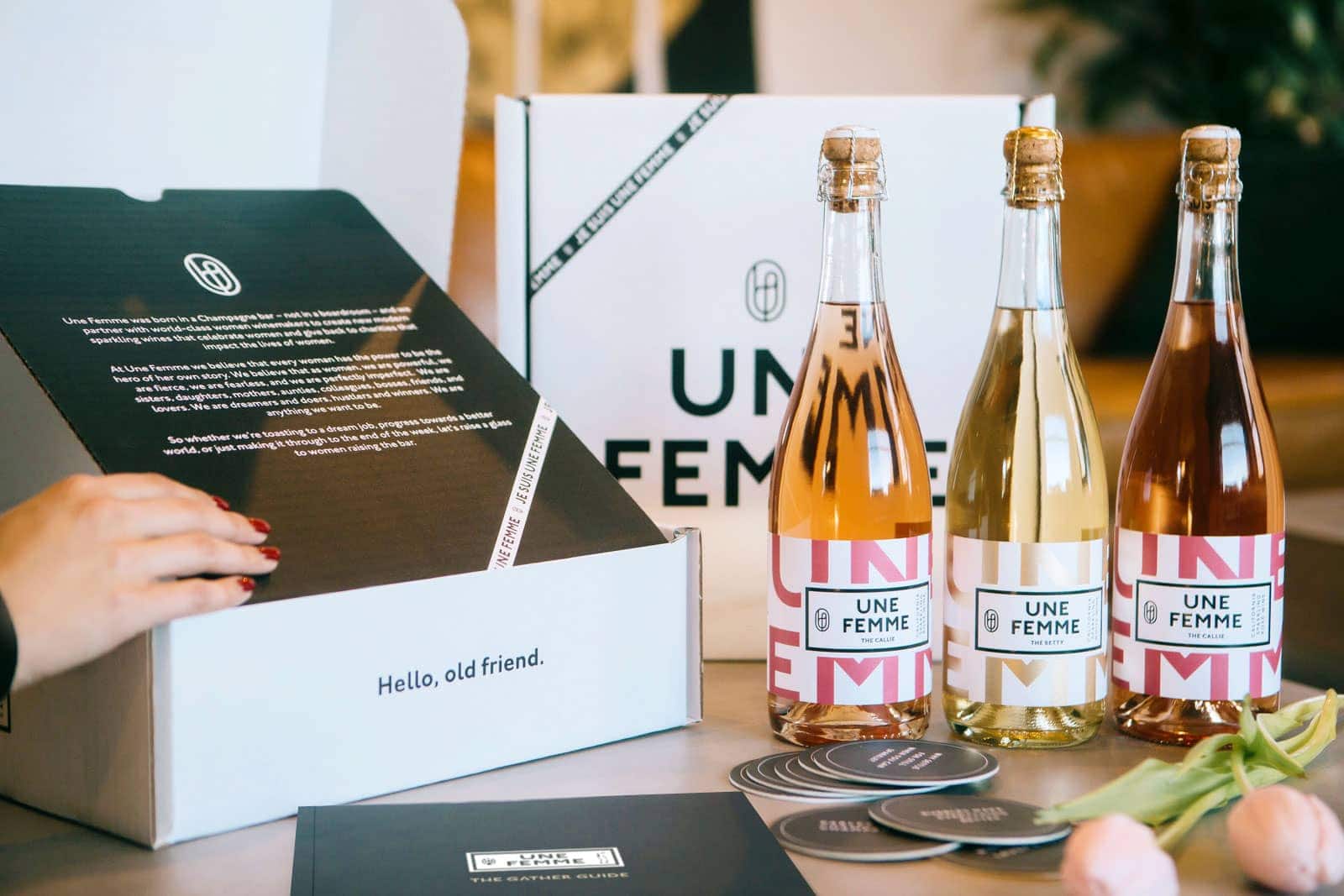 Une Femme wines gathering box project - 2023 Holiday Gift Guide