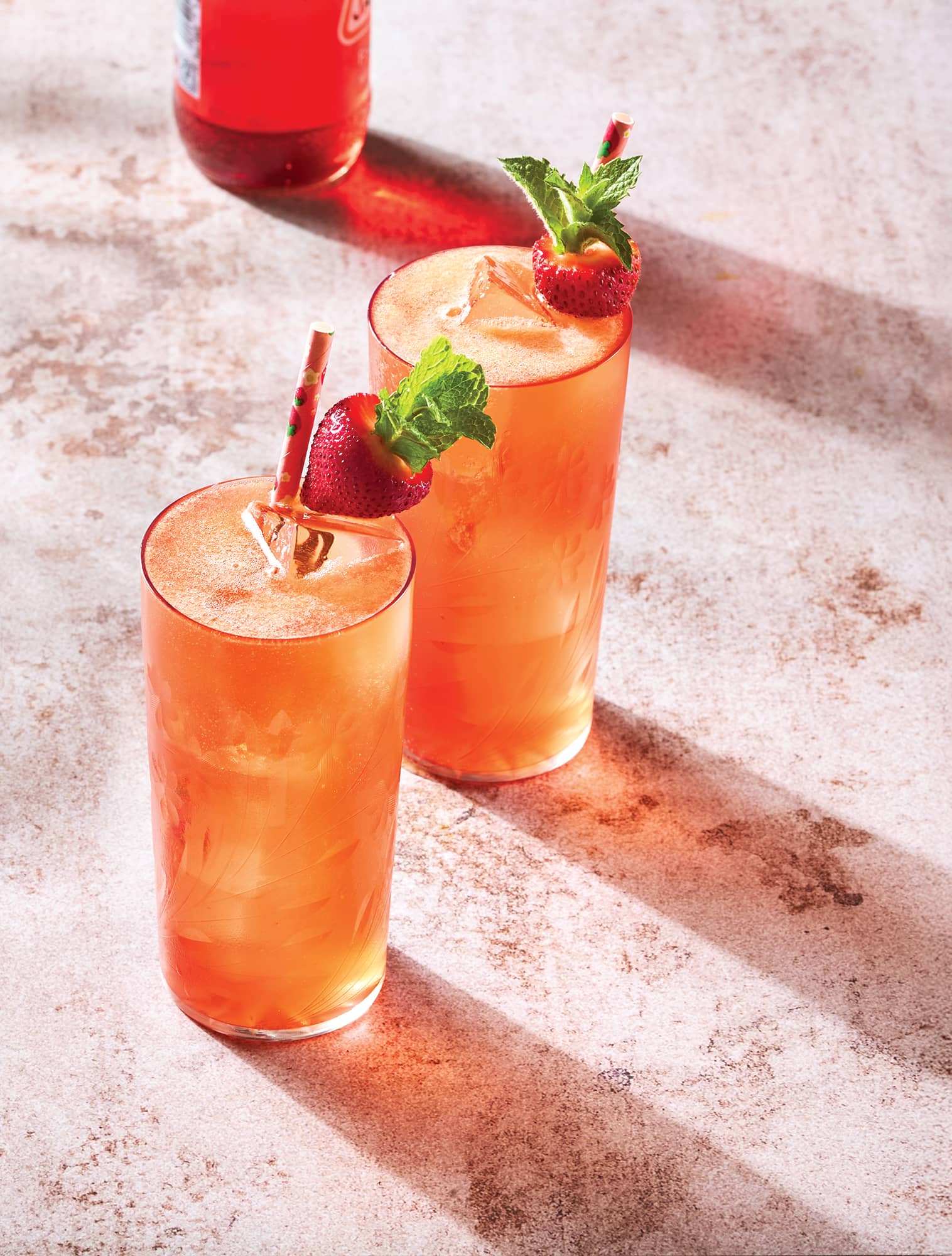 Strawberry Roan: Strawberry Whiskey Highball