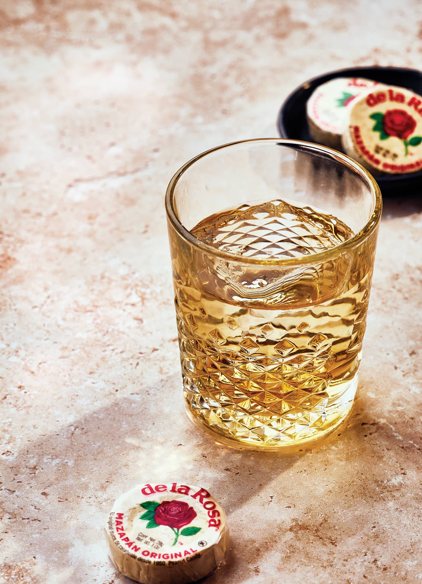 La Chiquita Rosa tequila cocktail Mazapán Old Fashioned